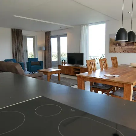 D'oude Bollenschuur * Sint Maartensvlotbrug